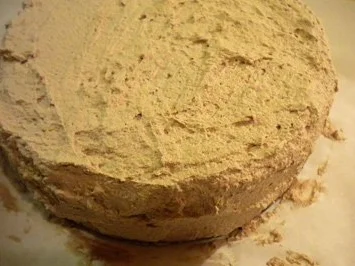 Rezept: Kuchen: Schokosahne-Pralinen-Torte Bild Nr. 4 Kuchen: Schokosahne-Pralinen-Torte - Rezept - Bild Nr. 4