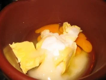 Backwaren: Eierlikör-Bananen-Gugelhupf - Rezept - Bild Nr. 11