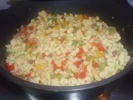 Rezept: Gemüse & Co: Paprika-Schinken-Spätzle Gemüse & Co: Paprika-Schinken-Spätzle - Rezept