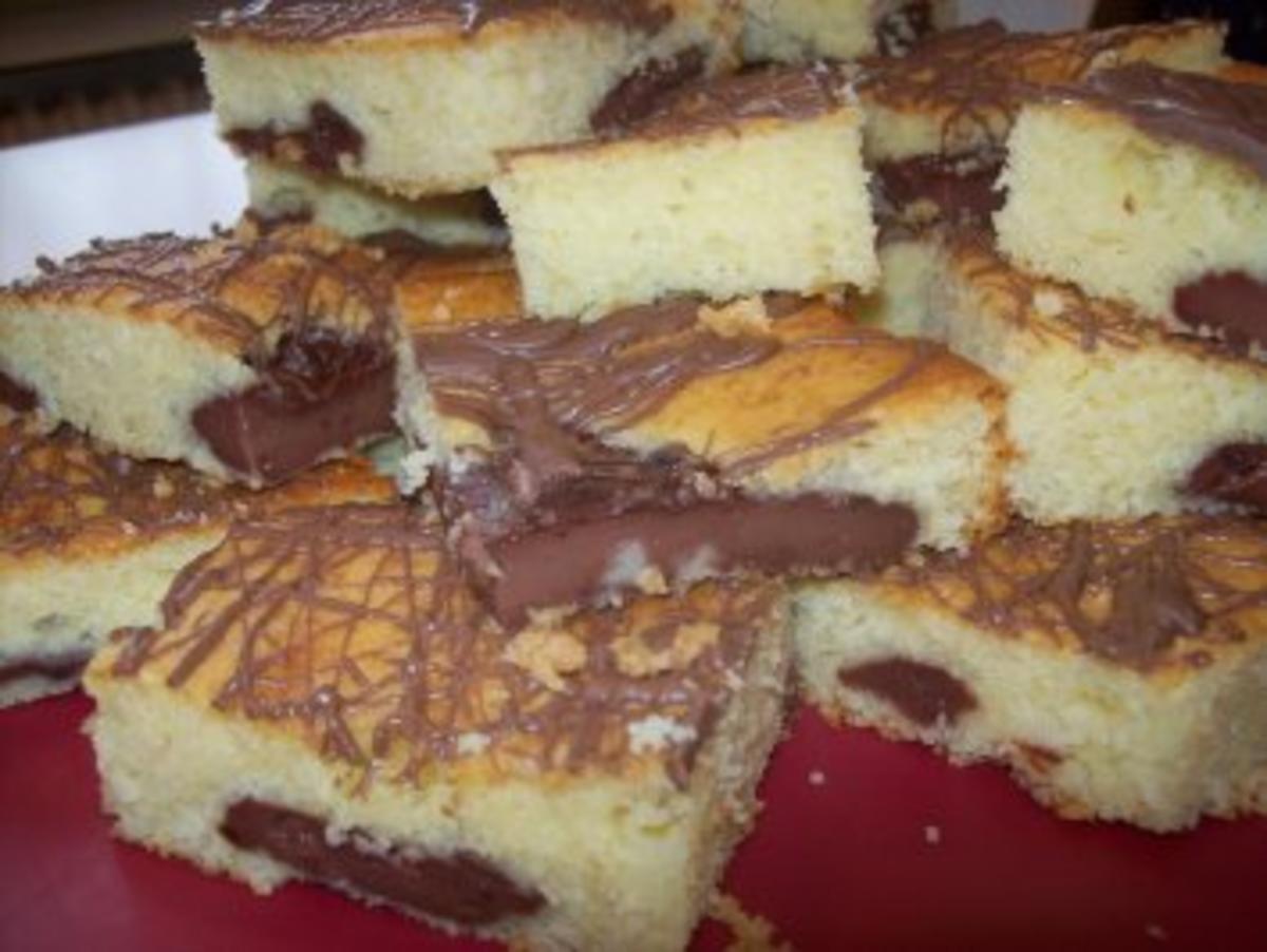 Bilder für Kuhflecken-Puddingkuchen vom Blech - Rezept