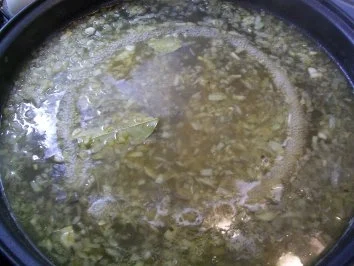 Rezept: Bratbällchen mit Datteln und Mandeln im Würzsud Bild Nr. 4 Bratbällchen mit Datteln und Mandeln im Würzsud - Rezept - Bild Nr. 4