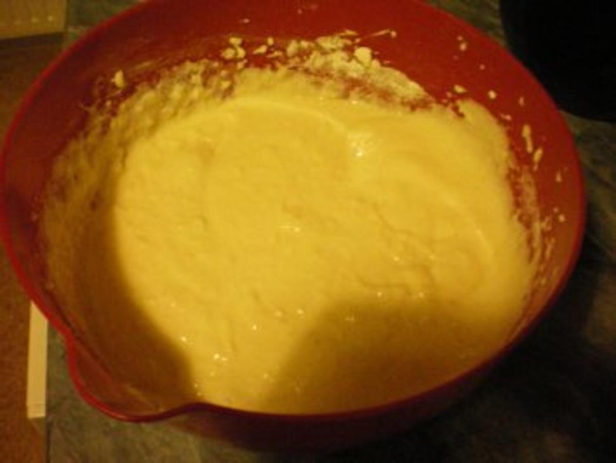 Creme fraiche Blechkuchen - Rezept - Bild Nr. 2