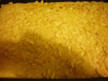 Rezept: Creme fraiche Blechkuchen Bild Nr. 4 Creme fraiche Blechkuchen - Rezept - Bild Nr. 4