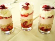DESSERT: Erdbeer-Quark-Dessert - Rezept