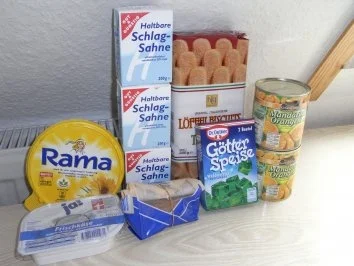 Kühlschranktorte "Waldmeister-Mandarinen-Löffelbiskuit-Torte" - Rezept - Bild Nr. 2