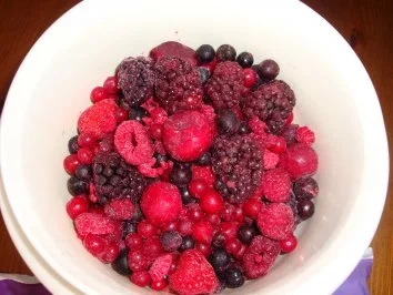 Rezept: Beerenwölkchen Bild Nr. 3 Beerenwölkchen - Rezept - Bild Nr. 3