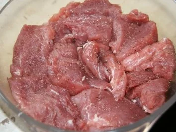 Rezept: Schwein: Schweinefilet "Exotic" mit Rucola-Salat Bild Nr. 3 Schwein: Schweinefilet "Exotic" mit Rucola-Salat - Rezept - Bild Nr. 3