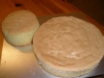 Rezept: Hochzeitstorte Bild Nr. 2 Hochzeitstorte - Rezept - Bild Nr. 2