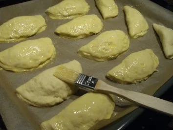 Hefe:   PFIRSICHTASCHEN - Rezept - Bild Nr. 6