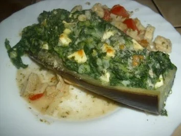 Rezept: Ofen-Tomate und Aubergine mit Spinat und Schafskäse Bild Nr. 2 Ofen-Tomate und Aubergine mit Spinat und Schafskäse - Rezept - Bild Nr. 2