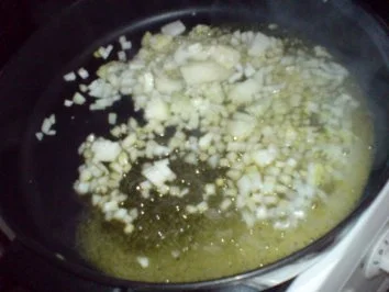 Bratkartoffeln mit Minutensteaks und Tomatensalat - Rezept - Bild Nr. 6