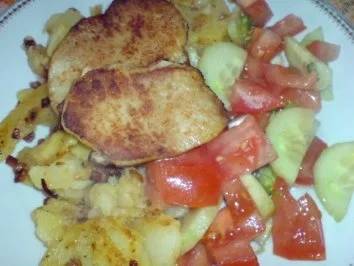 Bratkartoffeln mit Minutensteaks und Tomatensalat - Rezept - Bild Nr. 17