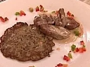 Geschnetzelte Entenbrust an Champignonpfannkuchen - Rezept