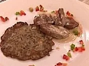 Geschnetzelte Entenbrust an Champignonpfannkuchen - Rezept