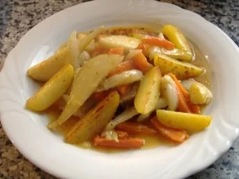 Bayr.Gewürzbraten mit Fenchel-Birnen-Gemüse und Bratkartoffeln - Rezept