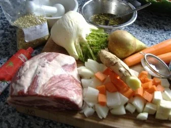 Bayr.Gewürzbraten mit Fenchel-Birnen-Gemüse und Bratkartoffeln - Rezept - Bild Nr. 2