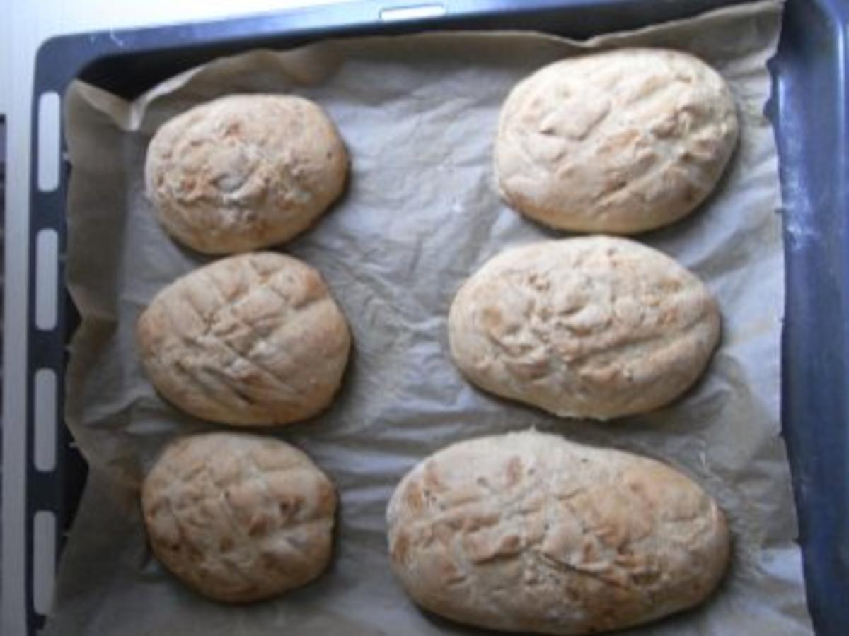 Dinkel Weißbrot oder -brötchen - einfach - von widder1987