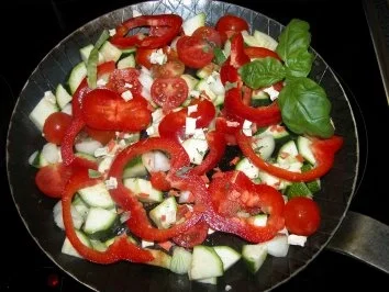 Rezept: Das bunte Huhn mal abgewandelt Bild Nr. 3 Das bunte Huhn mal abgewandelt - Rezept - Bild Nr. 3