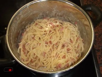 Spaghetti alla Carbonara - Rezept - Bild Nr. 4