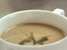Maronencremesuppe mit Kürbis-Vinaigrette - Rezept
