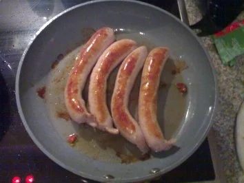 Sauerkraut - Bratwurst - Pfanne - Rezept - Bild Nr. 3