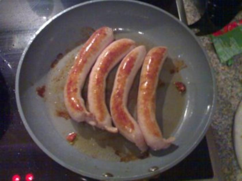 Sauerkraut Bratwurst Pfanne Rezept kochbar.de