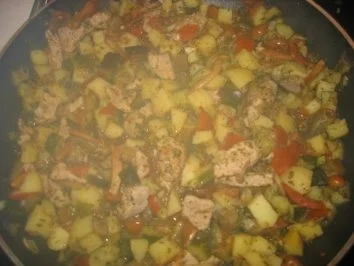 Rezept: Gemüsepfanne mit Filet Gemüsepfanne mit Filet - Rezept