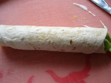 Rezept: Lachs-Wraps Bild Nr. 6 Lachs-Wraps - Rezept - Bild Nr. 6