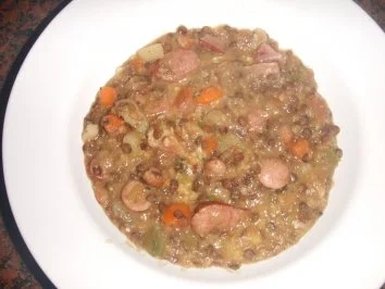 Rezept: Linseneintopf mit viel Fleisch Linseneintopf mit viel Fleisch - Rezept
