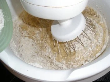 Zucchini-Macadamia-Nusskuchen - Rezept - Bild Nr. 12