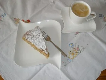 Zucchini-Macadamia-Nusskuchen - Rezept - Bild Nr. 2