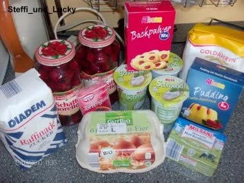 Rezept: Schmandtorte mit Kirschen Schmandtorte mit Kirschen - Rezept