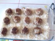 Reisauflauf mit Mettbällchen - Rezept