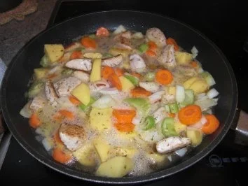 Putenwürfel in Cidre-Soße - Rezept