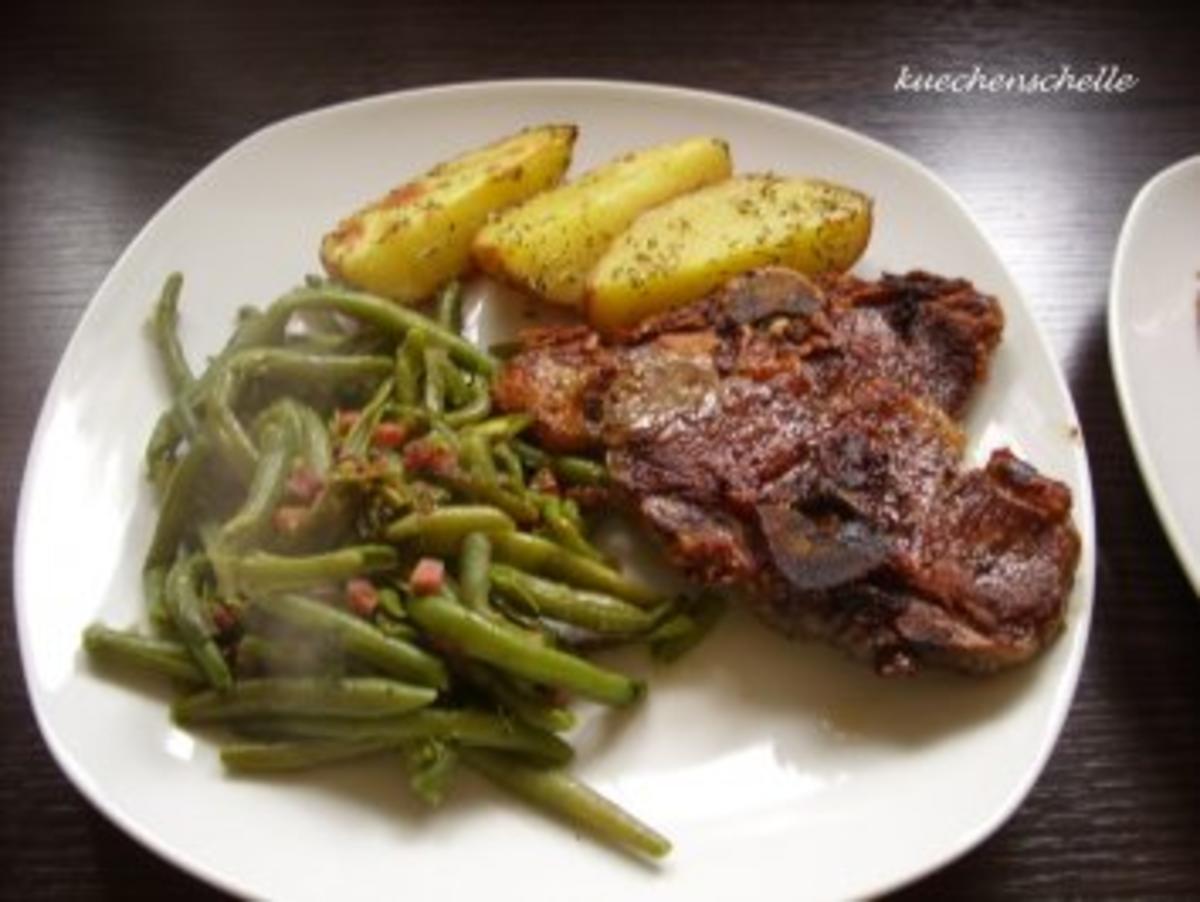 Lammkotelett mit grünen Bohnen und Kräuterkartoffeln - Rezept - kochbar.de