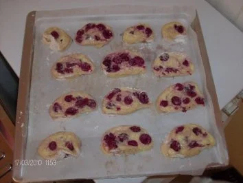 Kirschschnecken mit Pudding - Rezept - Bild Nr. 7