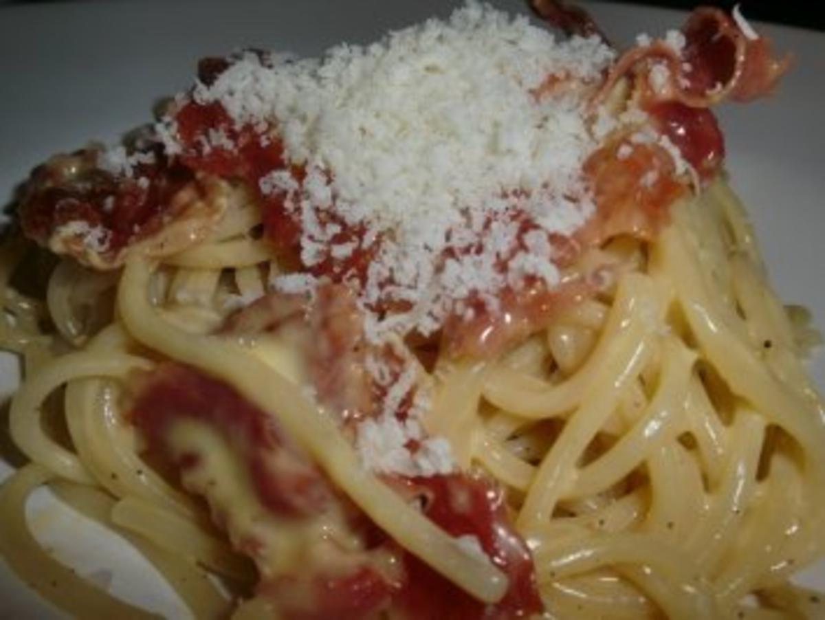 Spaghetti à la Carbonara - Rezept - Bild Nr. 2