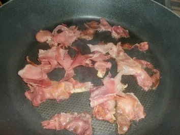 Spaghetti à la Carbonara - Rezept - Bild Nr. 5