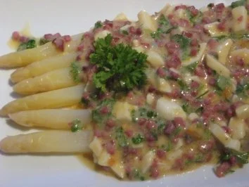 Rezept: Lauwarmer Spargel-Salat Lauwarmer Spargel-Salat - Rezept