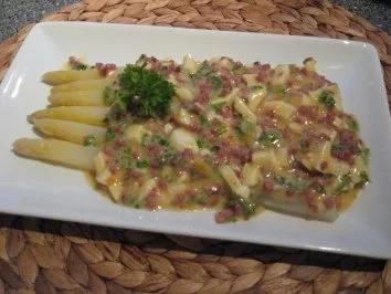 Rezept: Lauwarmer Spargel-Salat Bild Nr. 2 Lauwarmer Spargel-Salat - Rezept - Bild Nr. 2