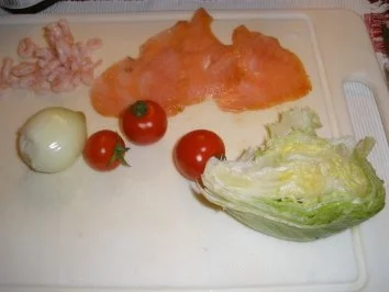 Rezept: Räucherfischsalat Bild Nr. 6 Räucherfischsalat - Rezept - Bild Nr. 6