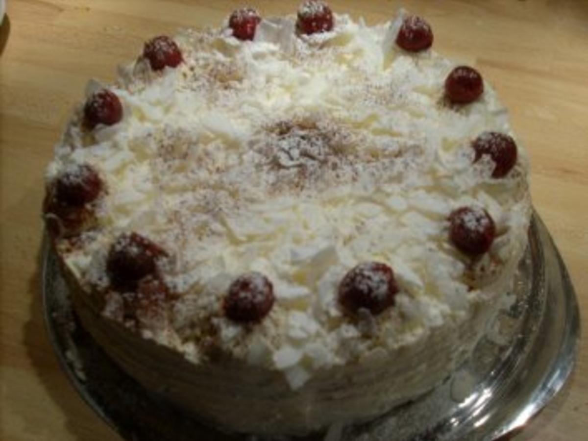 Kirsch-Joghurt-Torte - Rezept mit Bild - kochbar.de