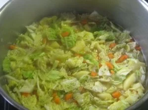 Rezept: Cremiges Gemüsesüppchen mit Wildlachs Bild Nr. 2 Cremiges Gemüsesüppchen mit Wildlachs - Rezept - Bild Nr. 2