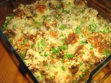 Nudelpfanne mit Rolladenröllchen und Speckböhnen überbacken - Rezept - Bild Nr. 5