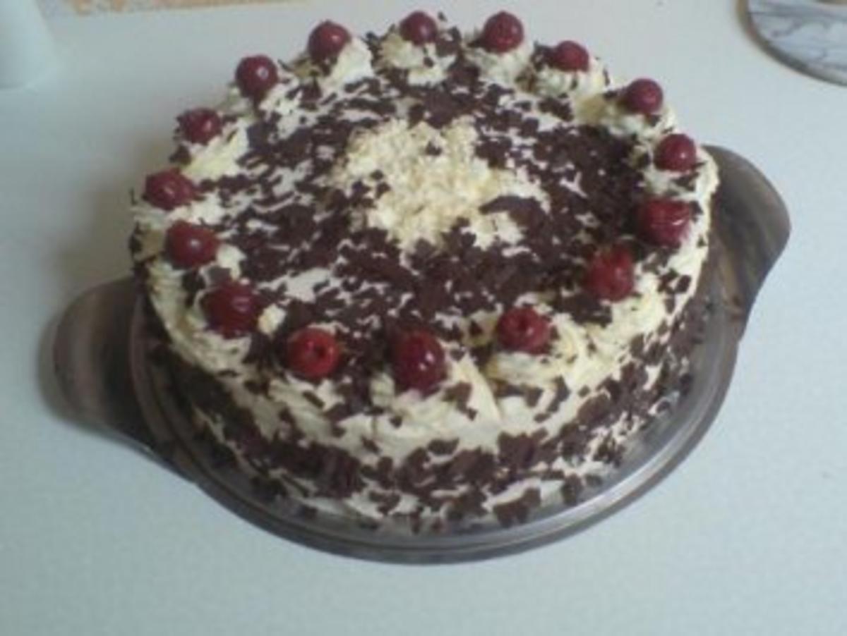 Schwarzwälder Kirschtorte - Rezept - Bild Nr. 2