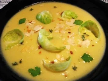 Rezept: Rosenkohl - Cremesüppchen .... Bild Nr. 3 Rosenkohl - Cremesüppchen .... - Rezept - Bild Nr. 3