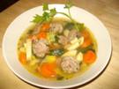 Gemüsesuppe mit Rindfleisch & Hackbällchen - Rezept