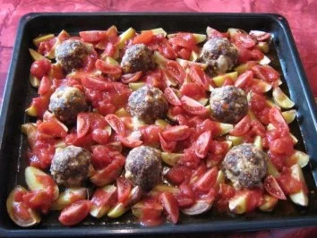 Rezept: Köfte vom Blech Bild Nr. 4 Köfte vom Blech - Rezept - Bild Nr. 4