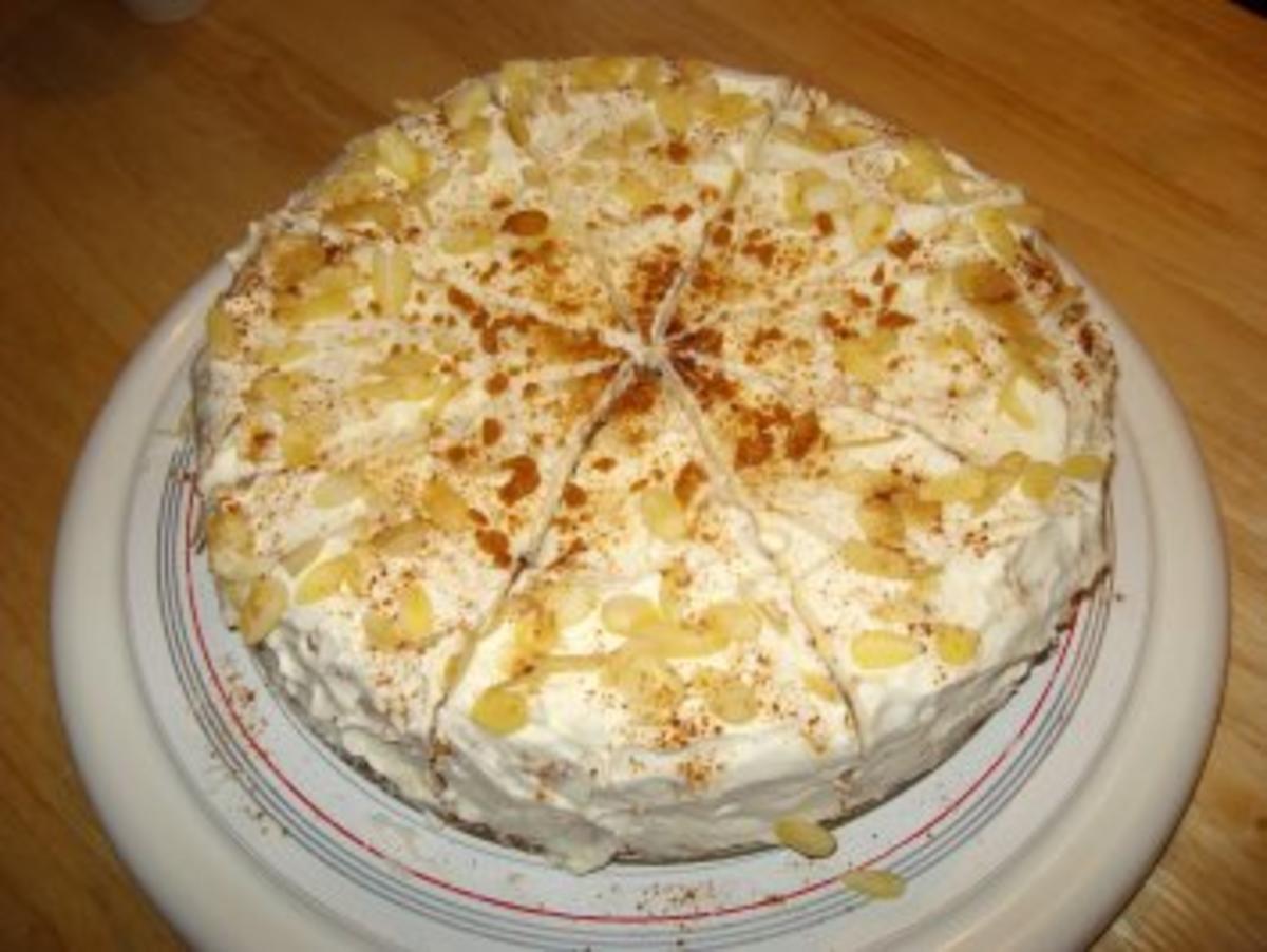 Apfel-Amaretto-Torte - Rezept - Bild Nr. 3