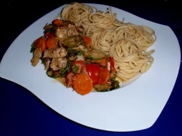 Rezept: Filet-Gemüse-Pfanne mit Spaghettitürmchen Bild Nr. 5 Filet-Gemüse-Pfanne mit Spaghettitürmchen - Rezept - Bild Nr. 5